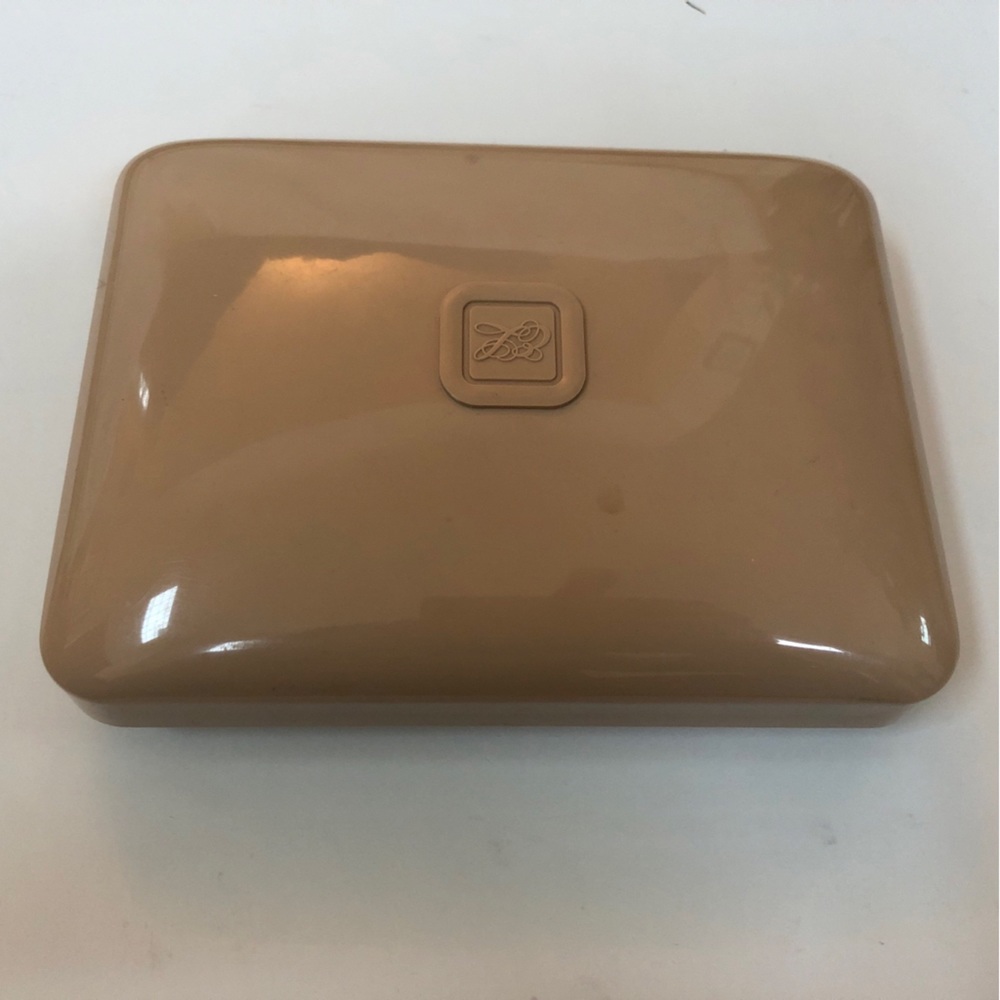 Vintage Estee Lauder Plastic Lidded Case Box Makeup Holder EL Beige Top Bottom